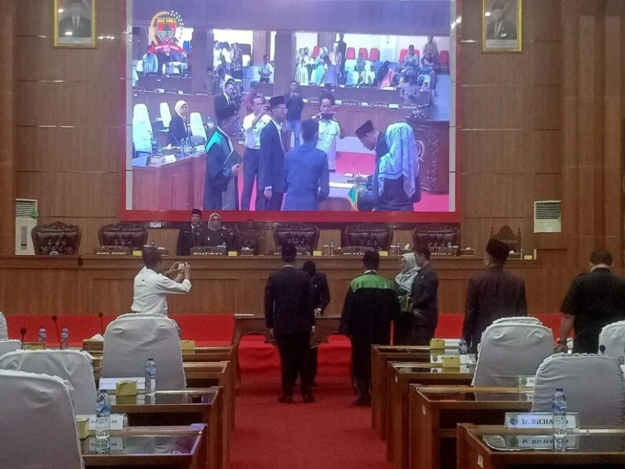 Ketua DPRD Musi Rawas Pimpin Rapat Paripurna Pengangkatan (PAW) Anggota DPRD Kabupaten Musi Rawas