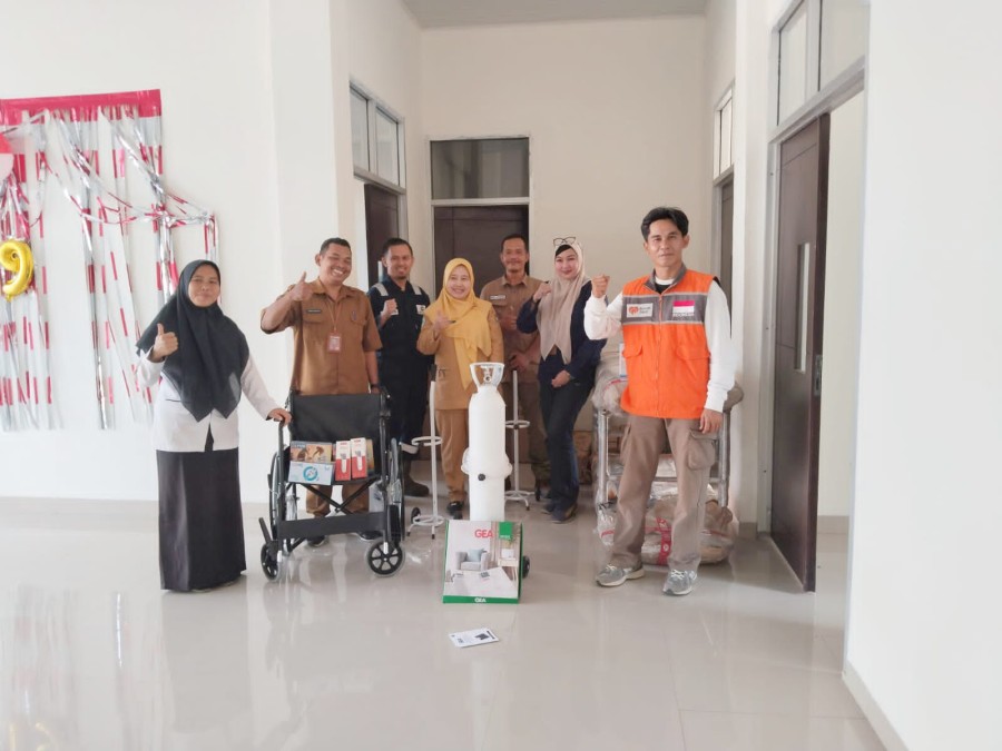 Dukung Peningkatan Kesehatan Masyarakat, Medco E&P Lematang Bantu Peralatan Kesehatan Puskesmas Sumaja Makmur