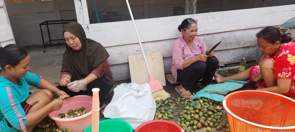 Buah Pinang Betara Desa Sukakarya Go Internasional