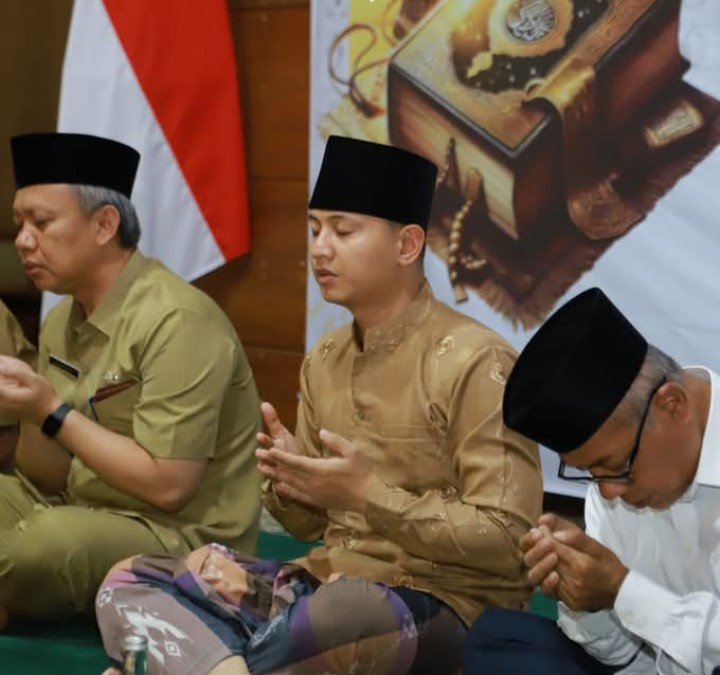 Pemkab Trenggalek Gelar Khotmil Qur’an Bil Ghoib